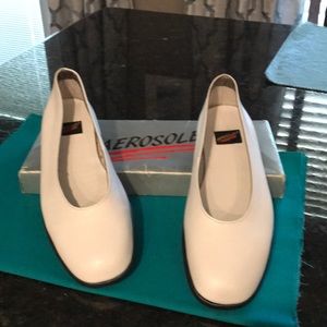 Aerosoles Ballet Leather Flats Size 8B NWOT